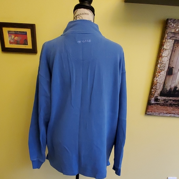 Top - Picture 4 of 5